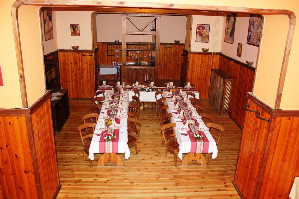 Hotel Central Český Těšín Екстериор снимка
